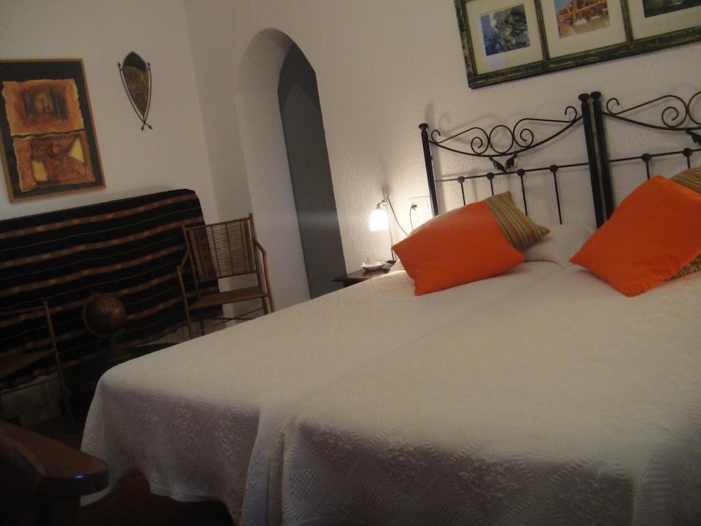 Hotel Casa La Felicidad Chiclana de la Frontera Zimmer foto