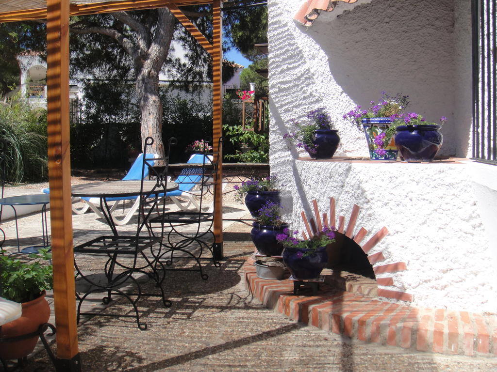 Hotel Casa La Felicidad Chiclana de la Frontera Exterior foto