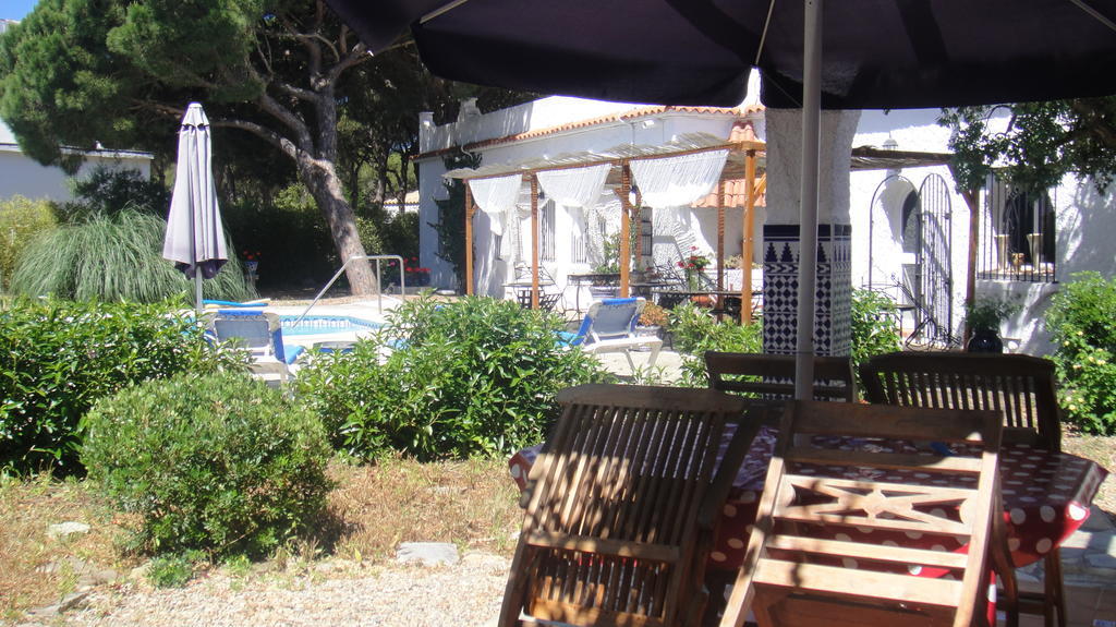 Hotel Casa La Felicidad Chiclana de la Frontera Exterior foto